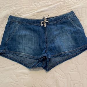 Roxy denim drawstring shorts.